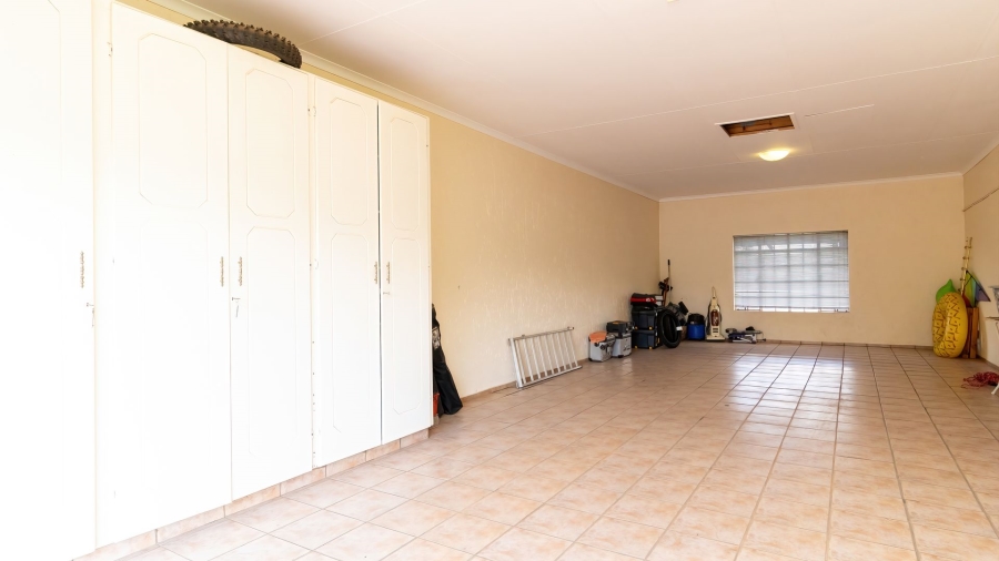 12 Bedroom Property for Sale in Deneysville Free State